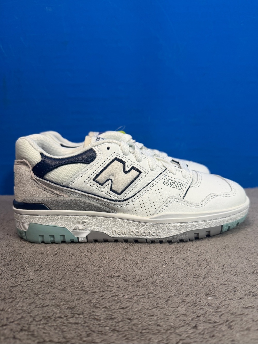 New balance
550
'white winter fog'
Bran new - Picture 3 of 8